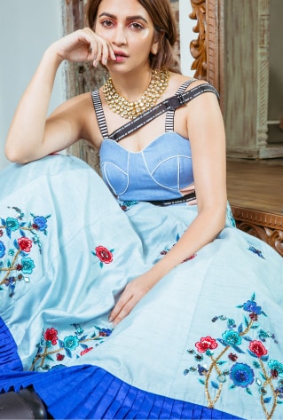 On-your-Sixes-Kriti-Kharbanda_04