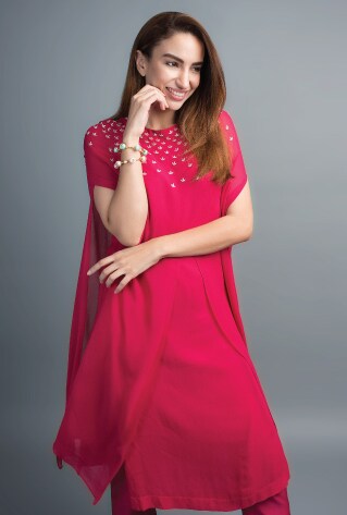 Trending kurtis on Pernia's Pop-Up Shop