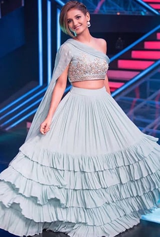 Celebrity approved outfits from pernia's pop up shop end of season sale