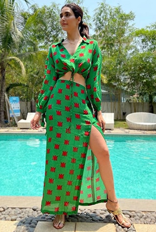 Celebrity approved outfits from pernia's pop up shop end of season sale