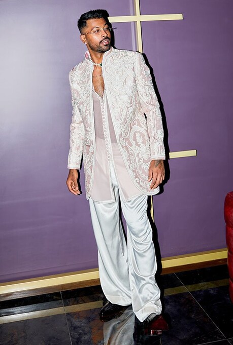 Hardik Pandya in Faraz Manan