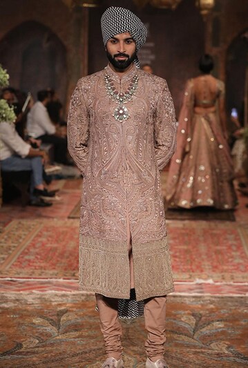 Sherwani by JJ Valaya
