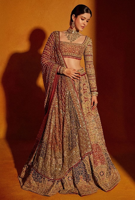 Shanaya Kapoor in Tarun Tahiliani