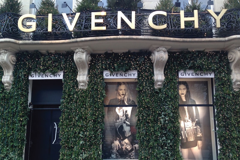 GIVENCHY, PARIS