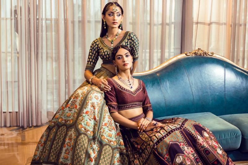 Falguni Shane Peacock