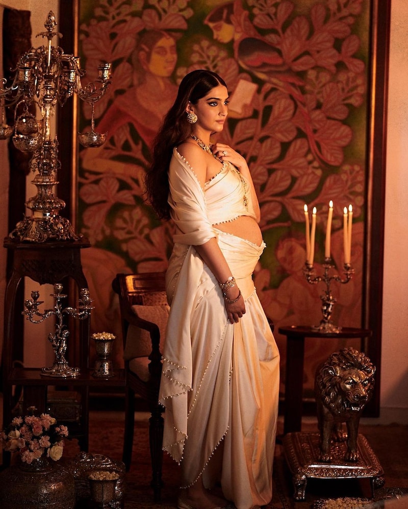 Sonam Kapoor in Ivory Saree