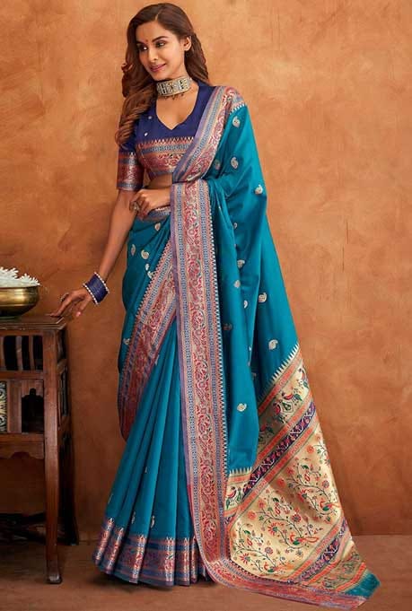 Saree Draping Style - Nivi Drape