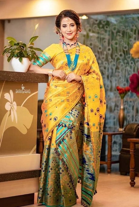 Saree Draping Styles - Mekhela Chador