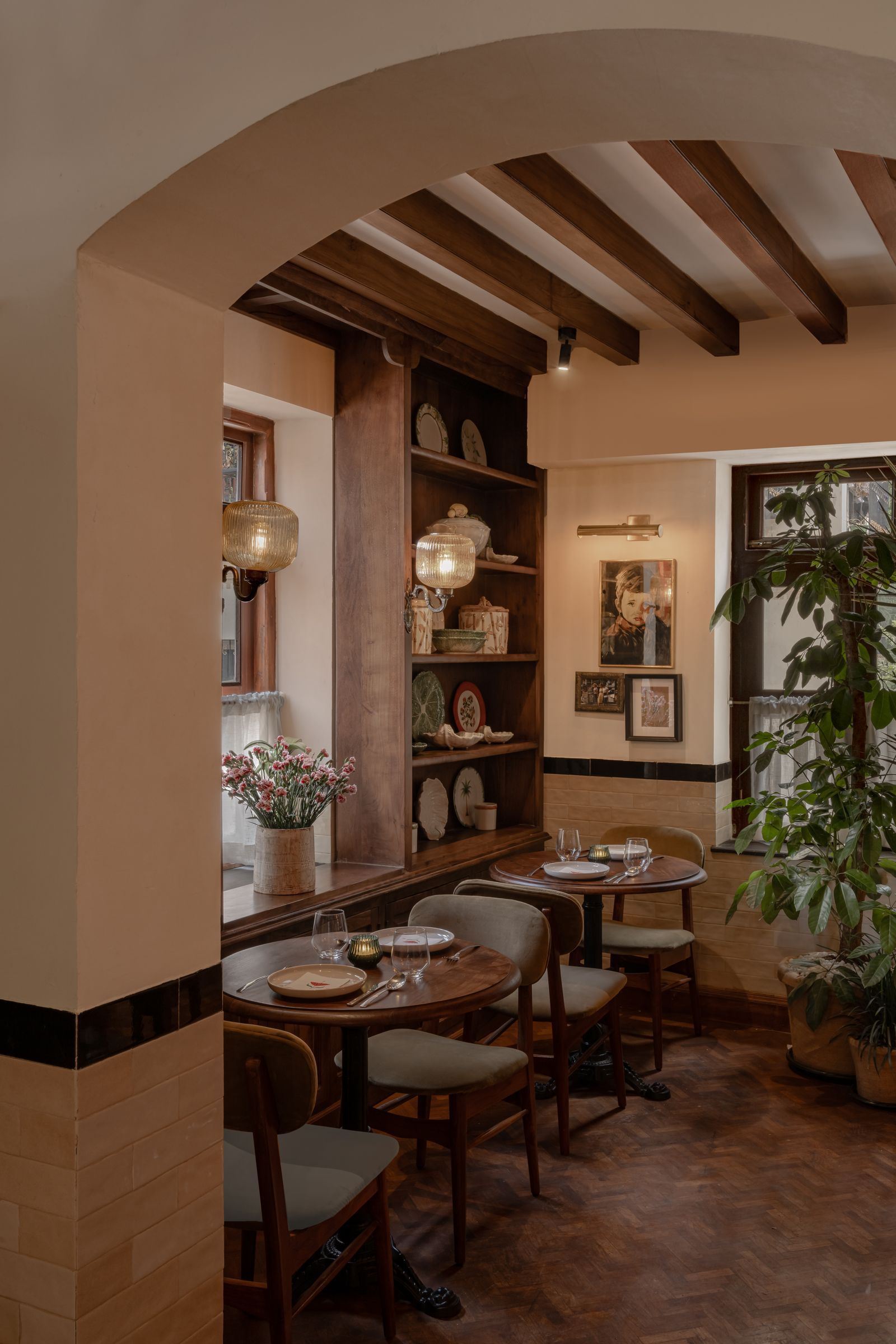 Celebrity-Owned Restaurants: Scarlett House Bombay – Malaika Arora