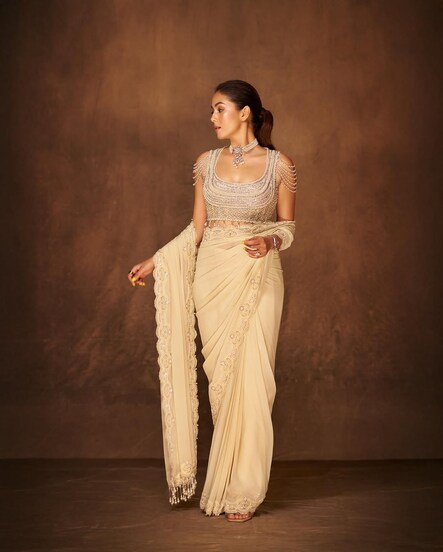Mira Kapoor's Pearl look