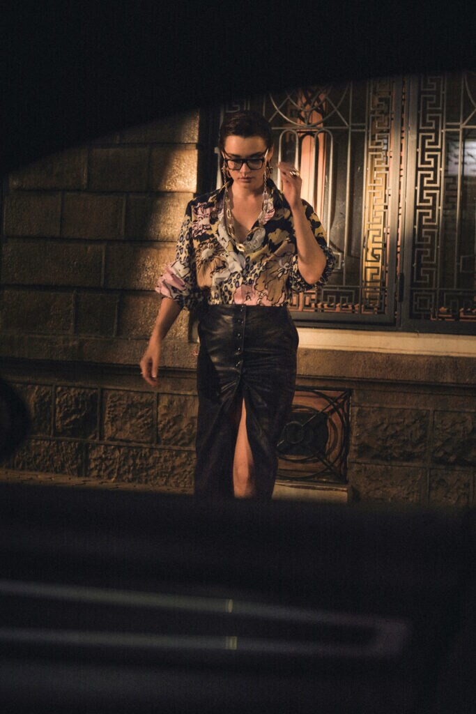 Shirt by Kanika Goyal - Bag by Papa Don’t Preach by Shubhika - Soft Lilac TPU Motif Embroidered Mini Bag