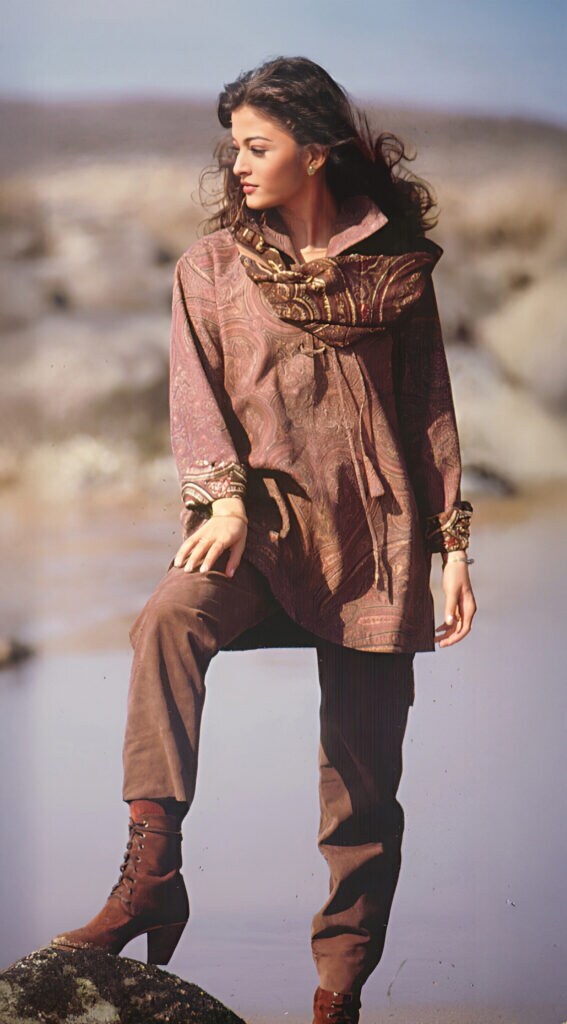 Aishwarya Rai Bachchan in Ritu Kumar's Karabagh collection in the mid-1990s