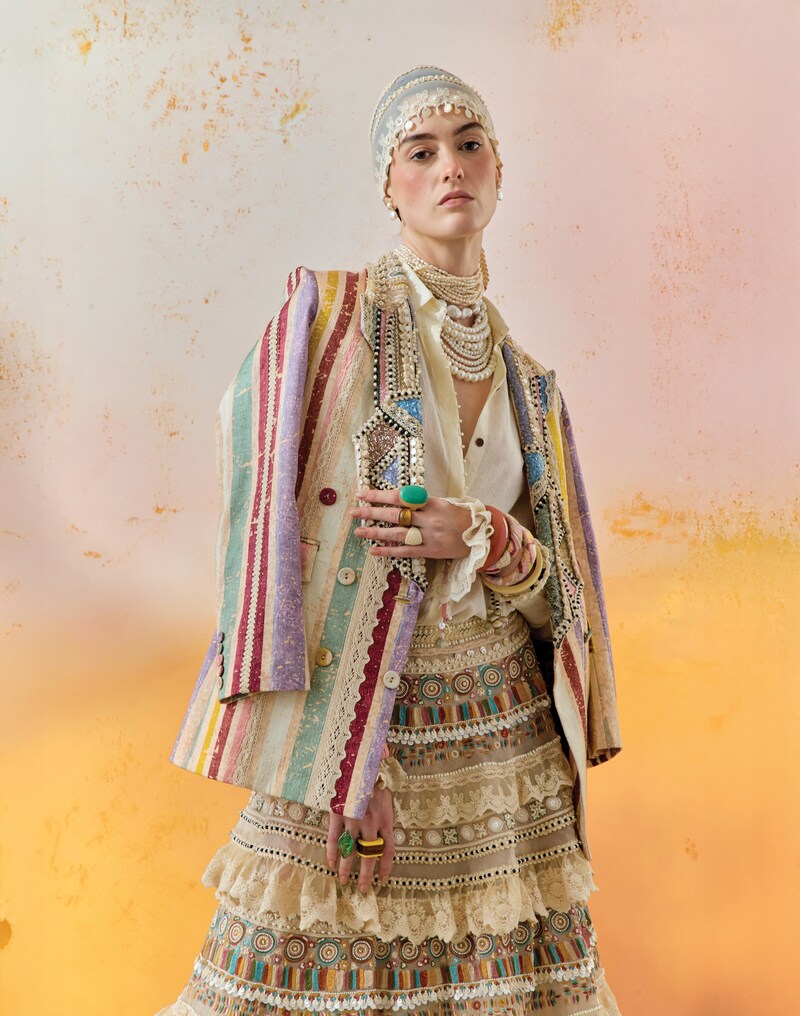 Aseem Kapoor - Mogra White Crushed Silk Skirt Set