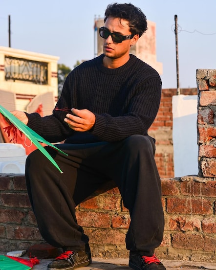 Abhishek Sharma sportsmen dress with his effortlessly cool aesthetic
