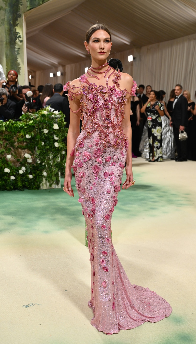 Karlie Kloss in Swarovski Gown
