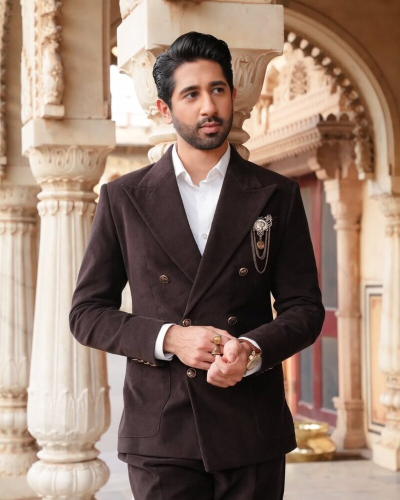 Digvijay Singh’s look in The Royals is purely regal — Vihaan Samrat