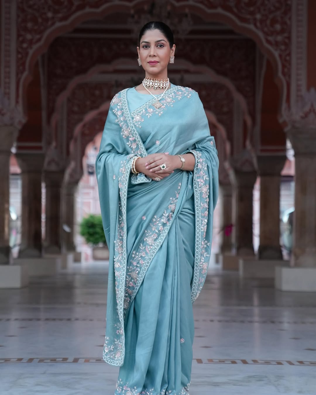 Sakshi Tanwar - Meet Maharani Padmaja Devi of Morpur aka our Paddy