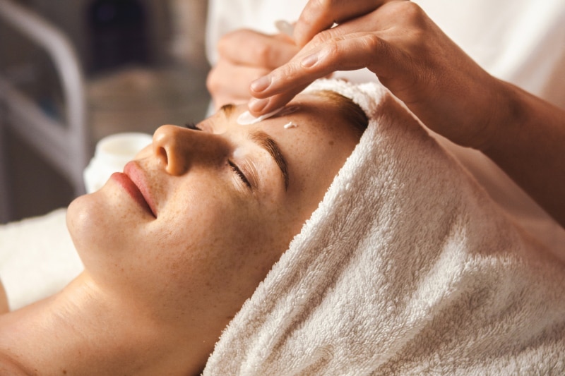 Ask the Dermat Post-Wedding Skin Woes Feature-image