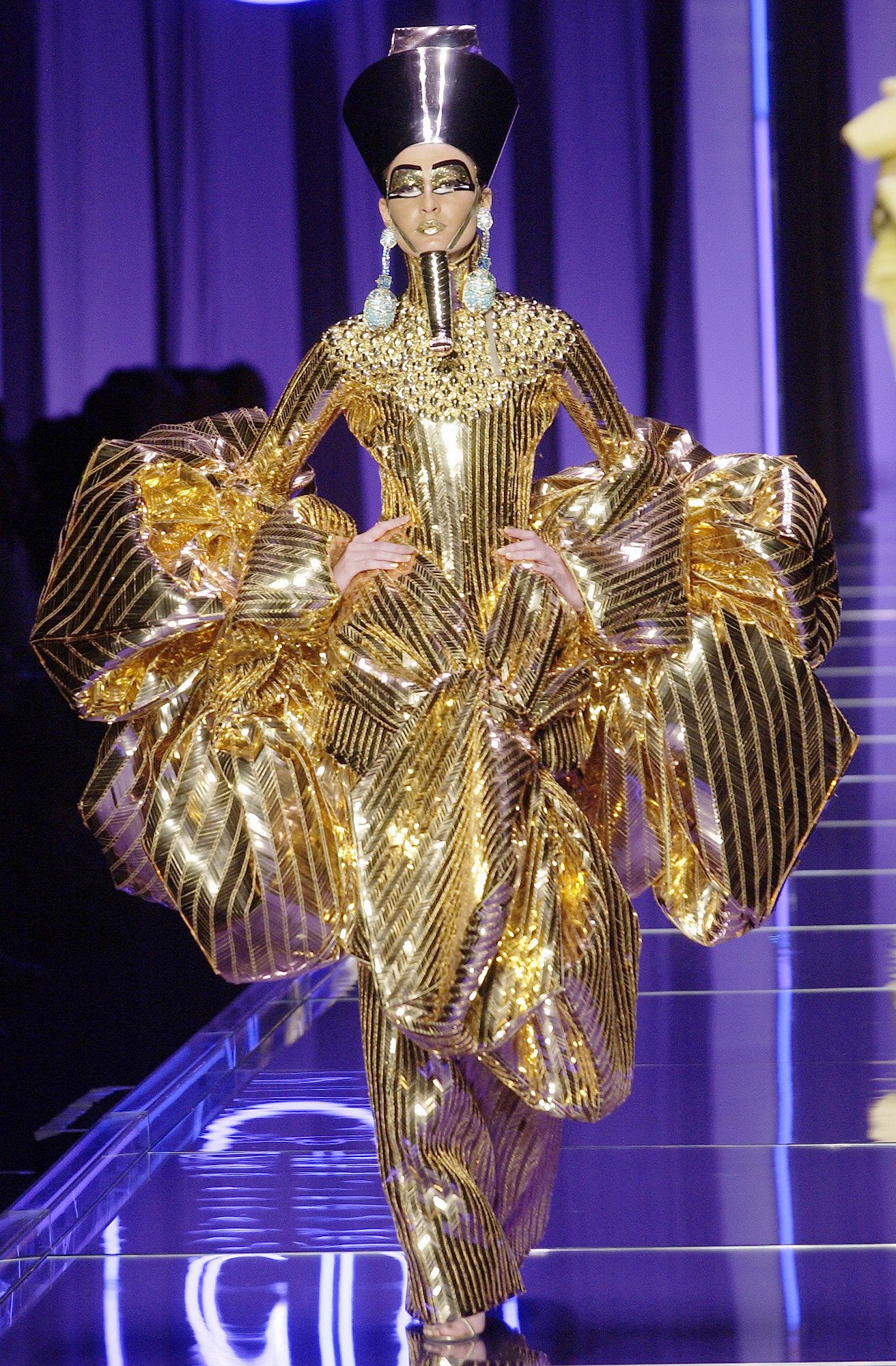 John Galliano's Egyptian-inspired spectacle, 2004