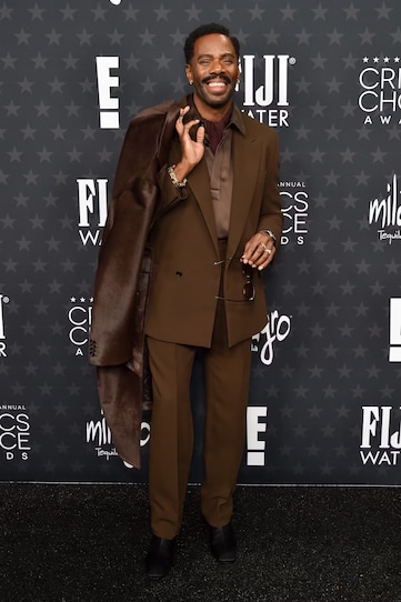 in a rich chocolate brown Boss ensemble at the 2025 Critics’ Choice Awards.