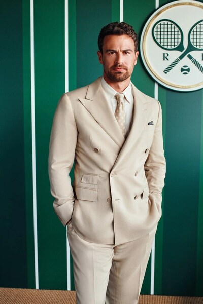 Theo James