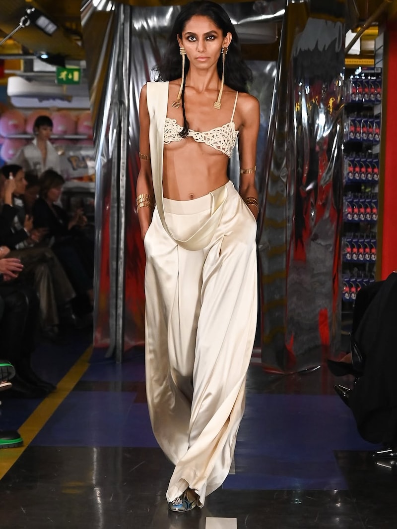 AK|OK Anamika Khanna Spring/Summer 2026 at London Fashion Week 2025