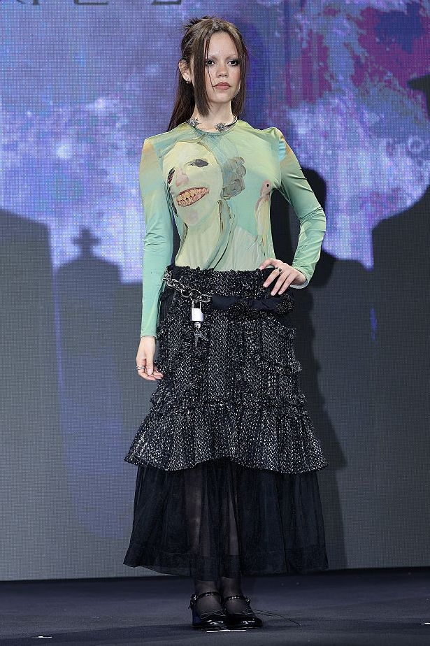 Jenna in Simone Rocha