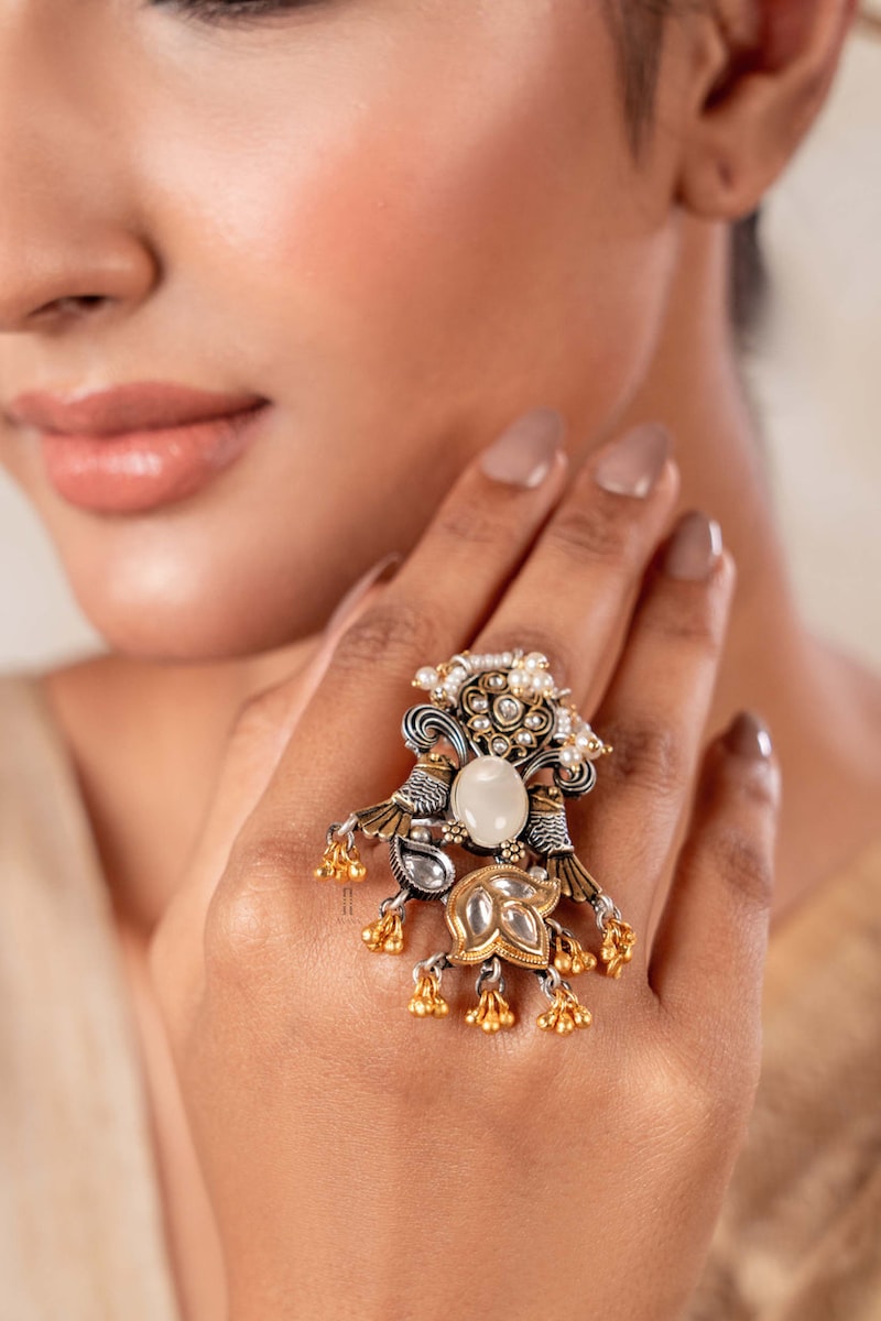 Signature Rings
