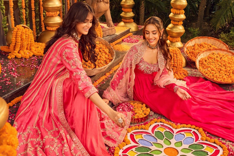 Celebrate in Style: Your Ultimate Diwali Style Guide Featured