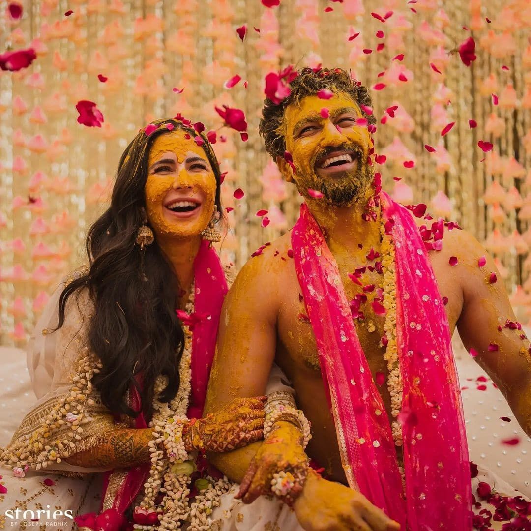 From Poses to Protagonists